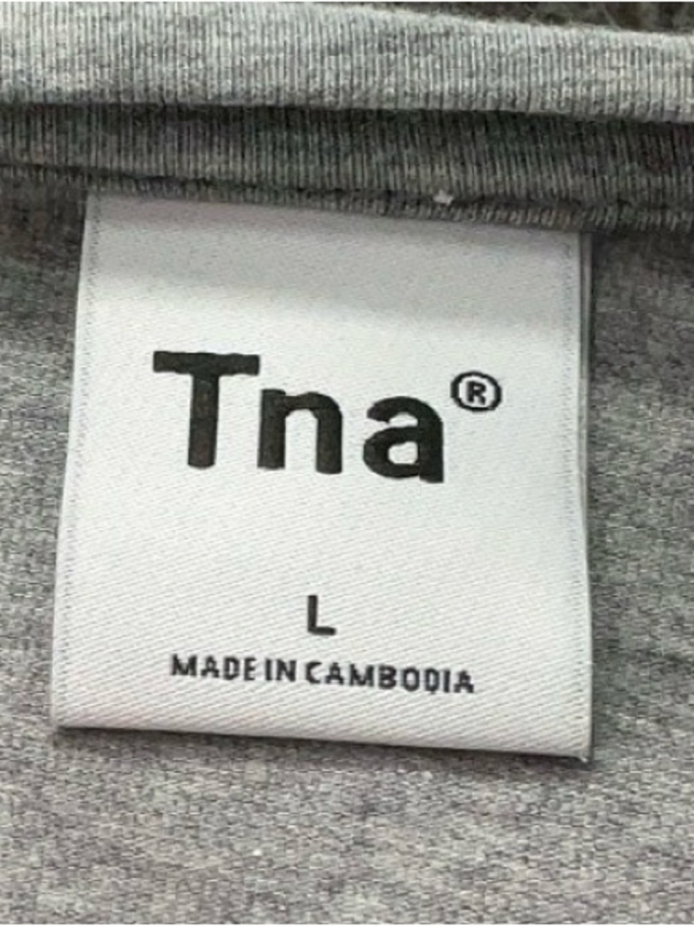 TNA Gray Cropped Crew Tee - Picture 3 of 4